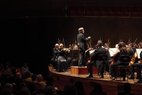 Sir Andrew Davis conducting the Melbourne Symphony Orchestra in December.