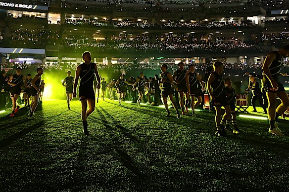 Richmond run out with their ‘stealth’ jumper.