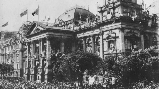 Flashback 1918: Melbourne rejoices, the Great War is over