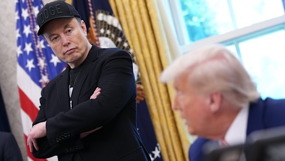 Elon Musk and Donald Trump quickly backed off over their threats involving SpaceX.