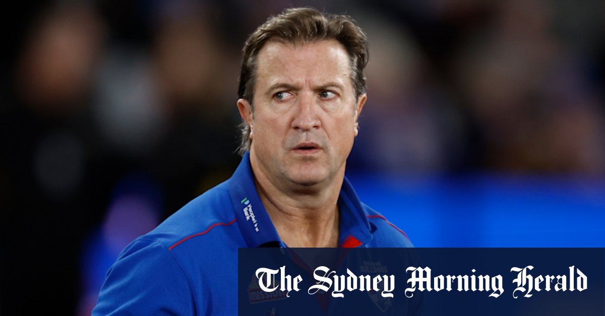 Luke Beveridge alleged target of threats, $100,000 extortion plot