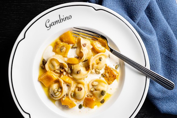 Tortellini with pumpkin.