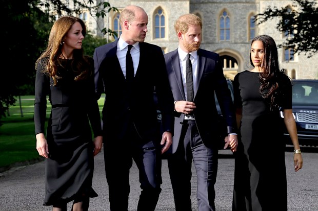 Catherine, Princess of Wales, Prince William, Prince of Wales, Prince Harry, Duke of Sussex, and Meghan, Duchess of Sussex on the long Walk at Windsor Castle arrive to view flowers and tributes to HM Queen Elizabeth on September 10, 2022 in Windsor, England. Crowds have gathered and tributes left at the gates of Windsor Castle to Queen Elizabeth II, who died at Balmoral Castle on 8 September, 2022. (Photo by Chris Jackson - WPA Pool/Getty Images)