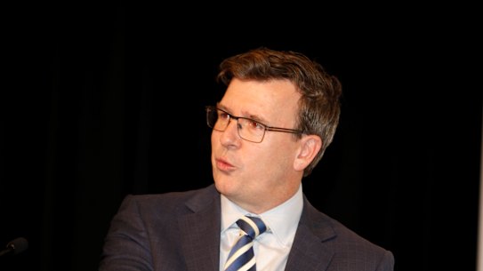 Alan Tudge wants more refugees to be settled in regional areas.