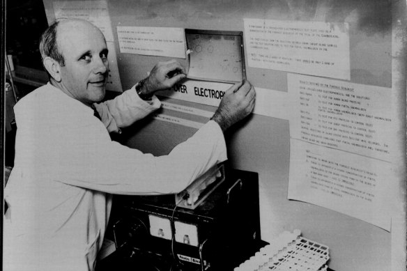 Boetcher of Newcastle University with display of his forensic work on the Chamberlin case in 1984.