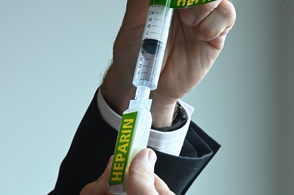 Patients ill with COVID-19 will be given heparin to inhale as early results show it reduces the severity of the disease. 