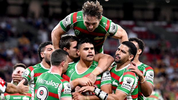 Rabbitohs master Bennett’s Dolphins after second-half try blitz