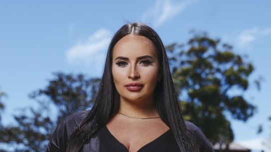 Hanna Patricia says getting help for an eating disorder online would have eased the stigma and fear around seeking help.