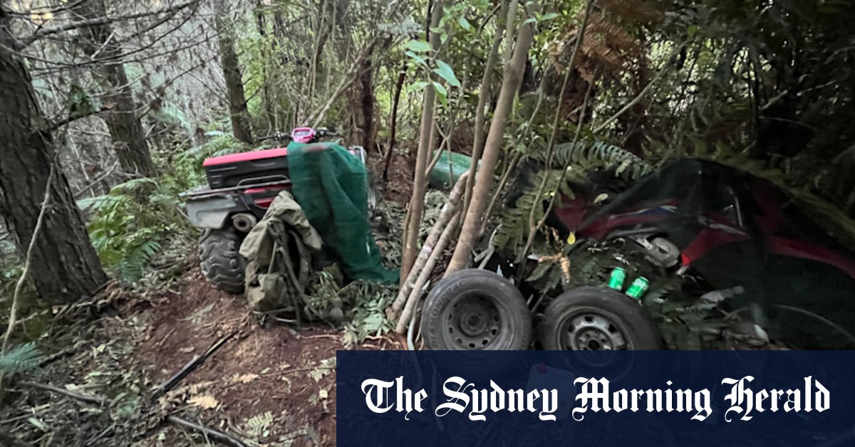 Police scour Tom Phillips campsite after New Zealand fugitive is shot dead; police working out how children survived