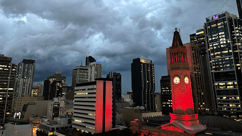 SEQ on alert for potentially destructive storms