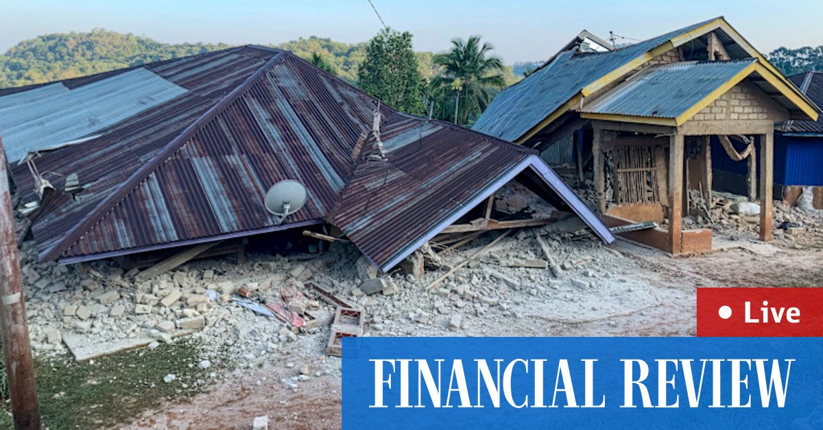 Death toll climbs in Indonesia after 7.7 magnitude earthquake