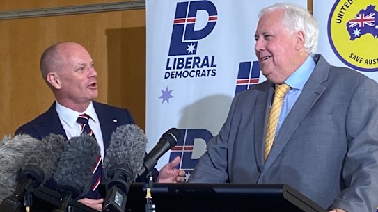Former Queensland Premier Campbell Newman and billionaire Clive Palmer of the United Australia Party will trade party preferences at the next election.
