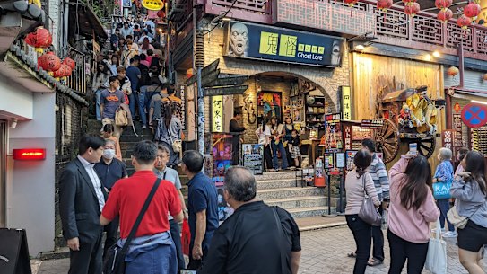 Jiufen sounds good on paper, but 20,000 other visitors have the same idea as you.