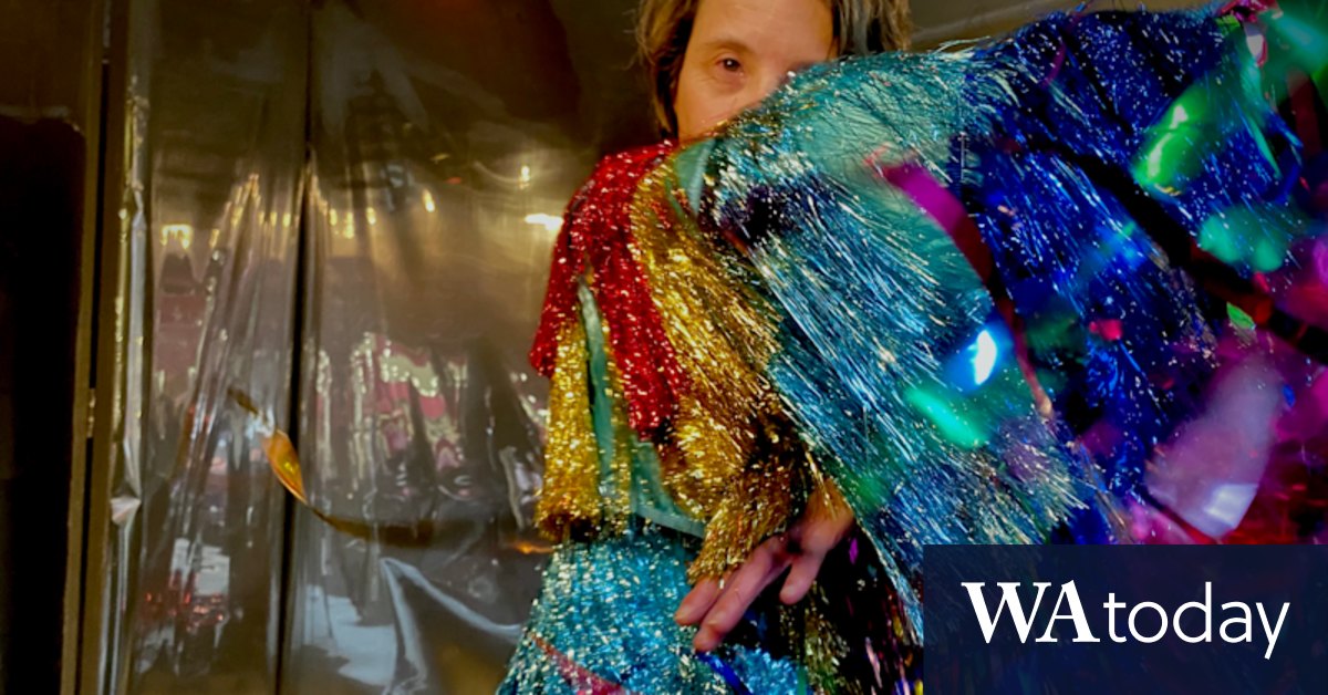 Melbourne Fringe Festival 2023 reviews: The Hotline, Perpetual Horror, Dream Factory and more - Vimarsana News