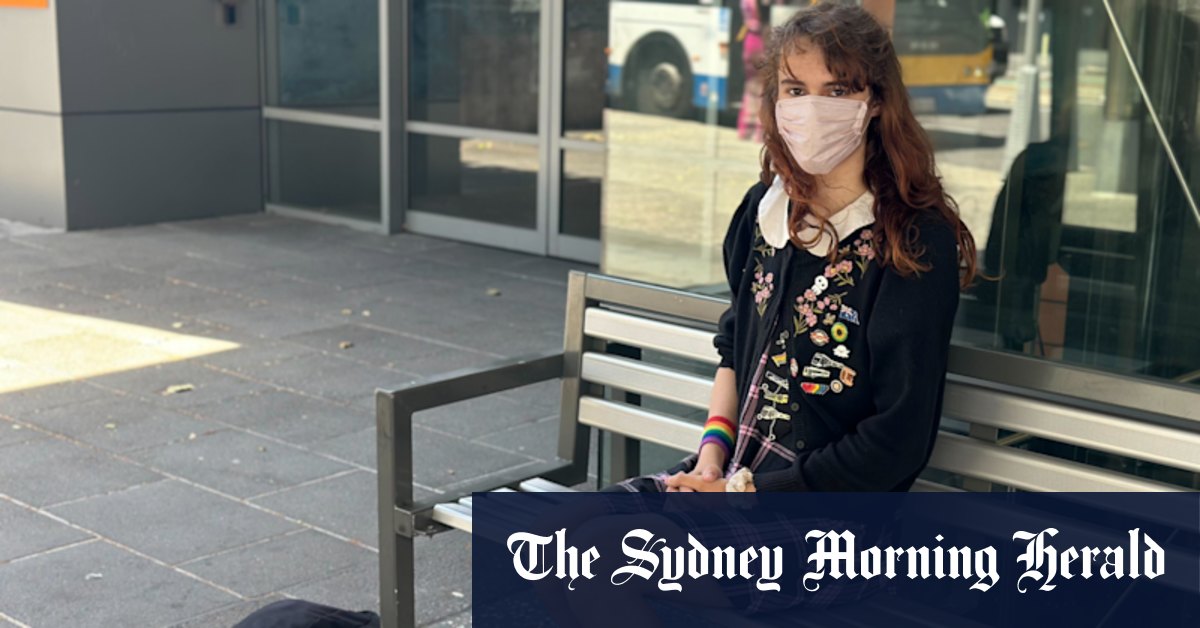 These teens love public transport. And their followers do too