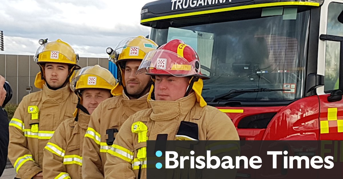 'Leave now': Fire threatens housing estate in Melbourne's western suburbs - Vimarsana News