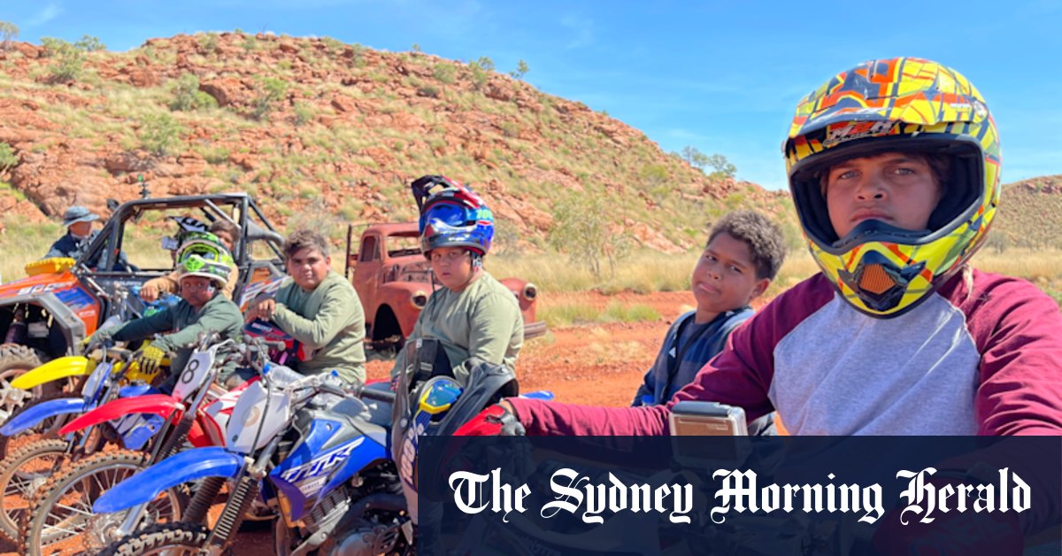 What's the best way to experience the Pilbara outback? On a dirt bike - Vimarsana News