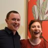 Mitch Cairns in 2017 with his Archibald-winning portrait of wife and artist Agatha Gothe-Snape.