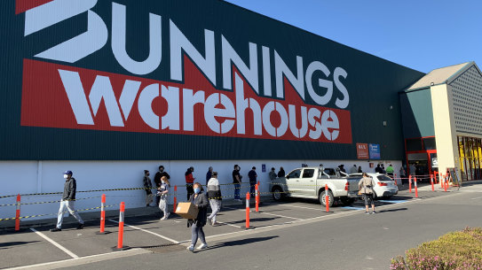 A long queue forms outside Bunnings, Northland on Sunday as Melburnians face tougher stage four lockdown restrictions within days.
