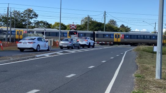 No work has started on $210 million Beams Road rail overpass at Carseldine by June 2023. It is now delayed by a federal government road audit. Work was meant to begin by December 2021 and now by “early 2024.”