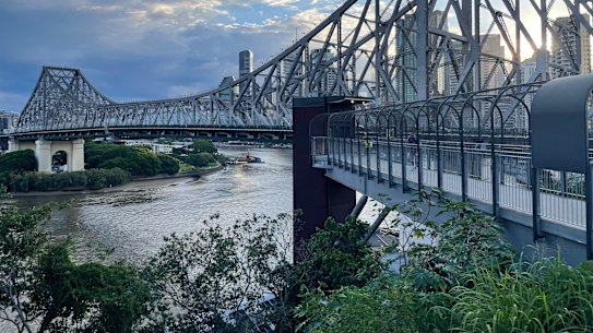 The northern end of the Story Bridge.
