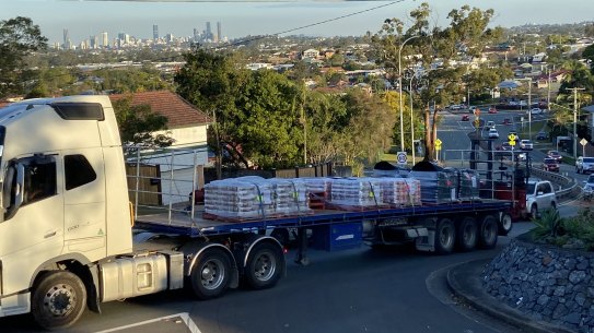 Looking towards Brisbane CBD down Old Northern Road from Everton Hills.