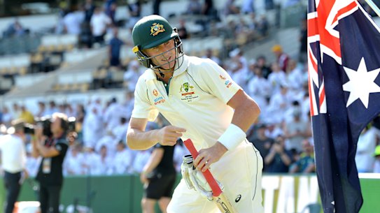 BRISBANE, AUSTRALIA - NOVEMBER 23: Marnus Labuschagne of Australia returns to the field of play after the afternoon tea break during day three of the 1st Domain Test between Australia and Pakistan at The Gabba on November 23, 2019 in Brisbane, Australia. (Photo by Bradley Kanaris/Getty Images)