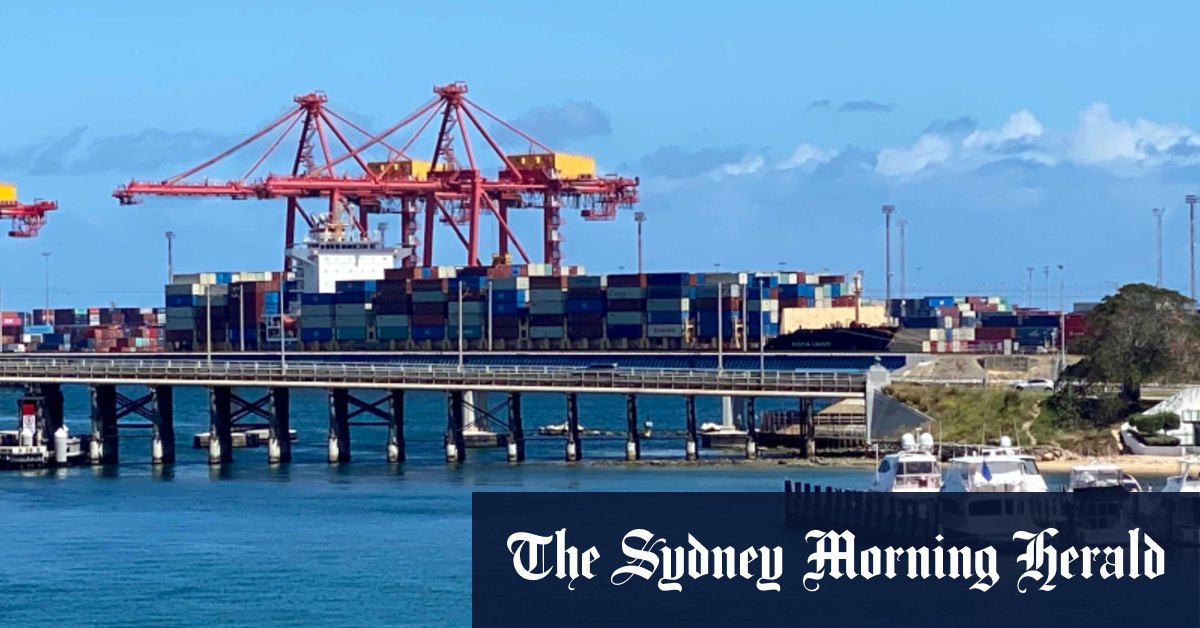 Crew Member On Board Container Ship Docked At Fremantle Port Tests Negative For Covid 19