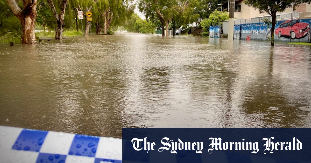 Housing crisis exposes poor to flood danger - Vimarsana News
