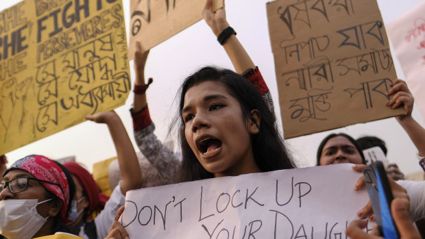 Spate of gang rapes prompts Bangladesh to prescribe death penalty