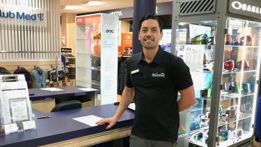 woolloongabba contracts snowscene foy