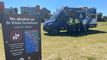 Beachgoers begun flocking to St Kilda beach from early Tuesday.