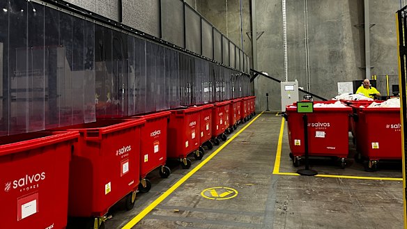 Artificial intelligence technology then sorts the garments based on either fabric composition or colour.