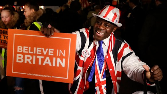 Pro-Brexiters protest outside the Houses of Parliament on Thursday night.