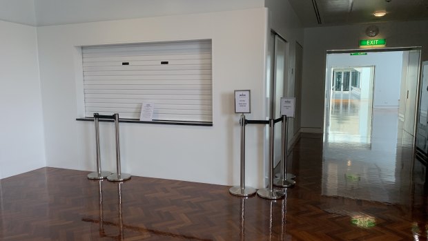 The new Coffee Hub in Parliament House - closed for Christmas week - replaced a cart in the corridor on the right.