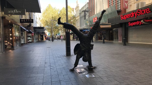 Perth CBD deserted as tough new social distancing rules take effect