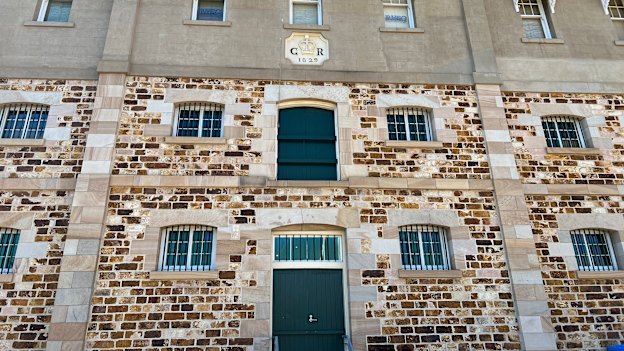 The Commissariat Store was built in 1829 to house provisions for the then-new penal colony of Brisbane.