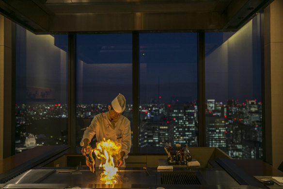 Teppanyaki Sazanka  … the hotel was the first in Japan to house a teppanyaki restaurant.