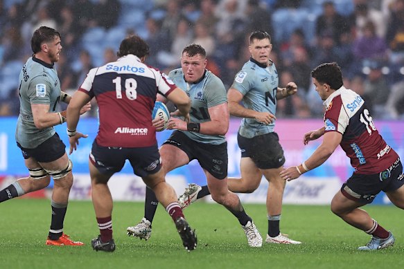 The Waratahs lost their unbeaten home record against the Reds in Sydney on Friday.