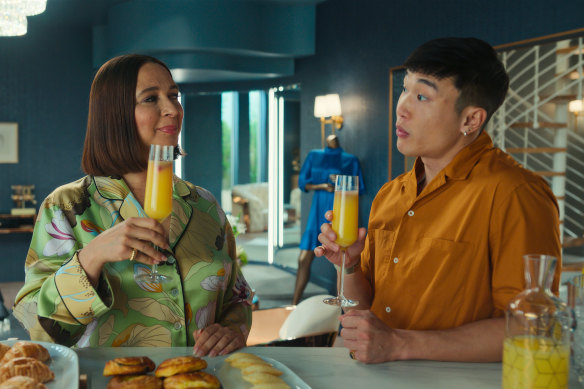 Molly with her assistant Nicholas (Joel Kim Booster).