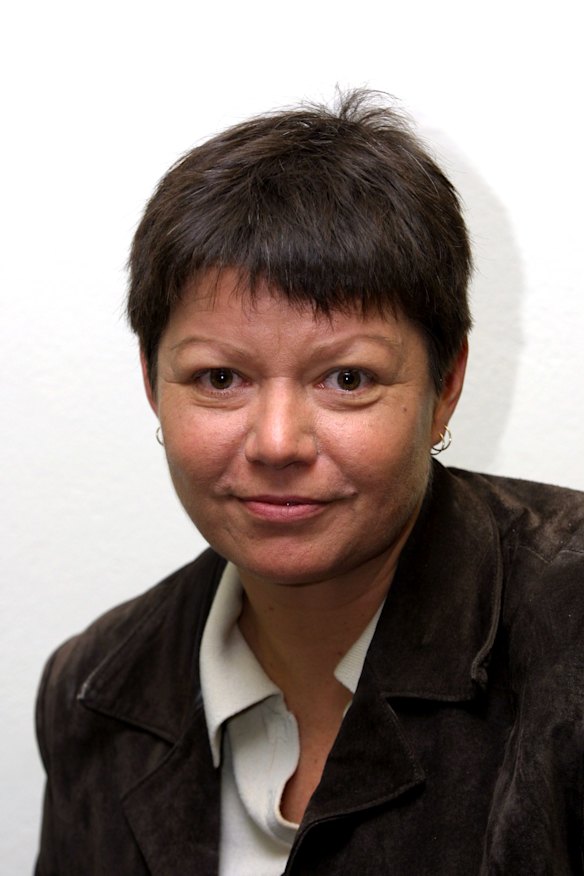 Photographer Cathryn Tremain at The Age in 2002.