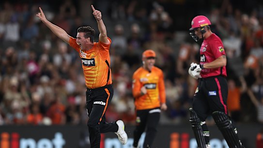 Decision reviews will be a feature of both the WBBL and the BBL this year.