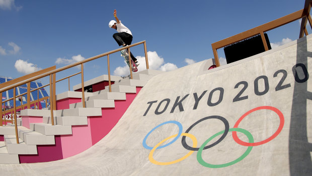 Skateboarder Nishiya Momiji. 