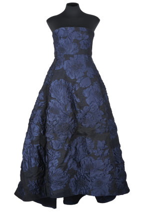An Oscar de la Renta gown was among items sold this week.