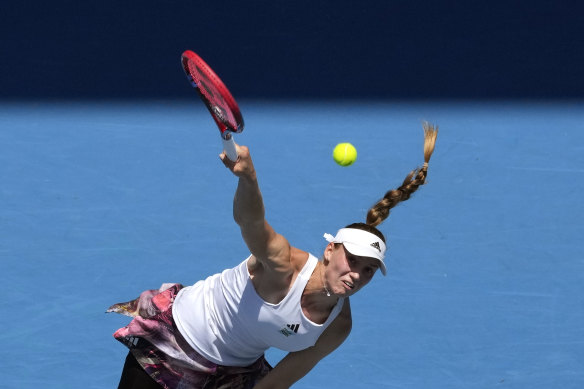 Elena Rybakina capitalised on an aggressive approach against the world No. 1.
