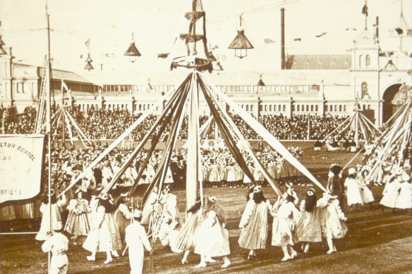 Children dance at the Exhibition Oval in Victoria to mark the Federation in 1901.