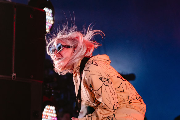 Alice Ivy throws a feel-good party with her pop vibes.