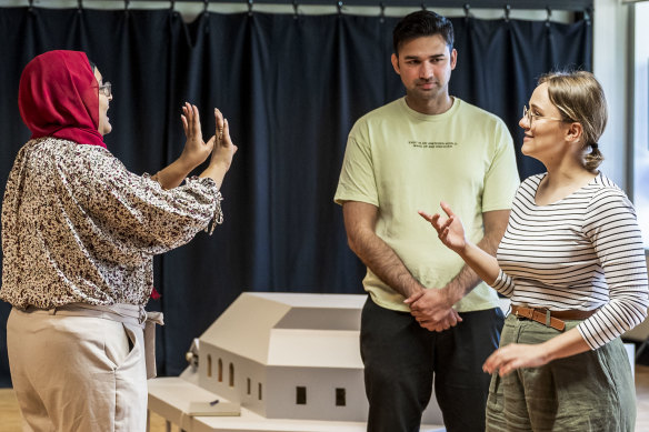 Eleanor Barkla and Oz Malik during rehearsals with director Tasnim Hossain.