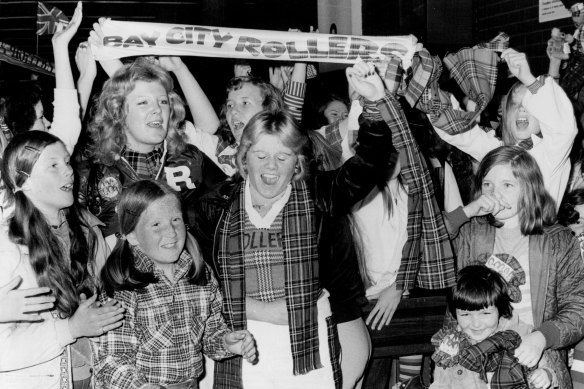 Bay City Rollers' fans waiting in the arrival hall at Sydney airport.