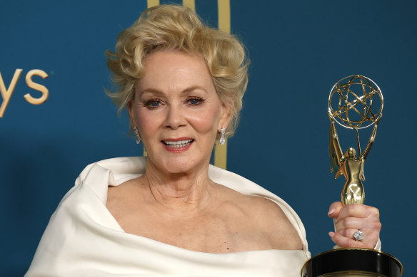 Jean Smart with her 2022 Emmy for outstanding lead actress in a comedy series.
